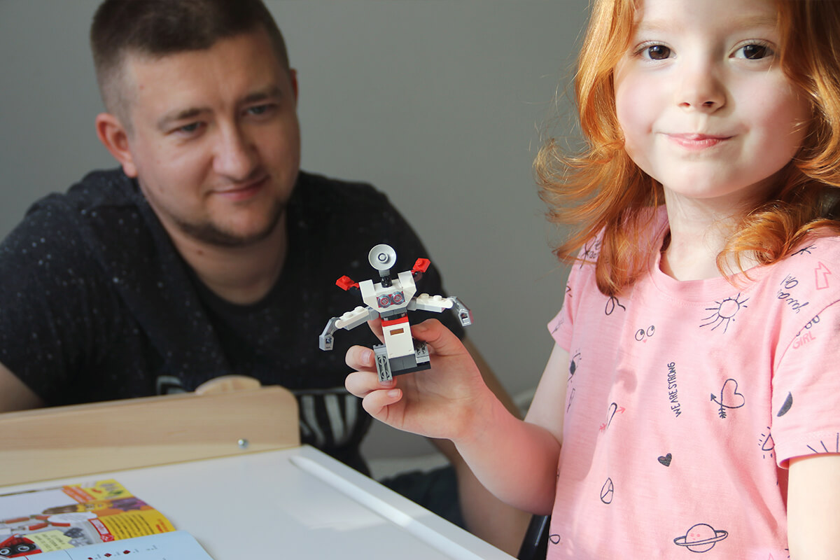 TataDeveloper - Lego Explorer: robot